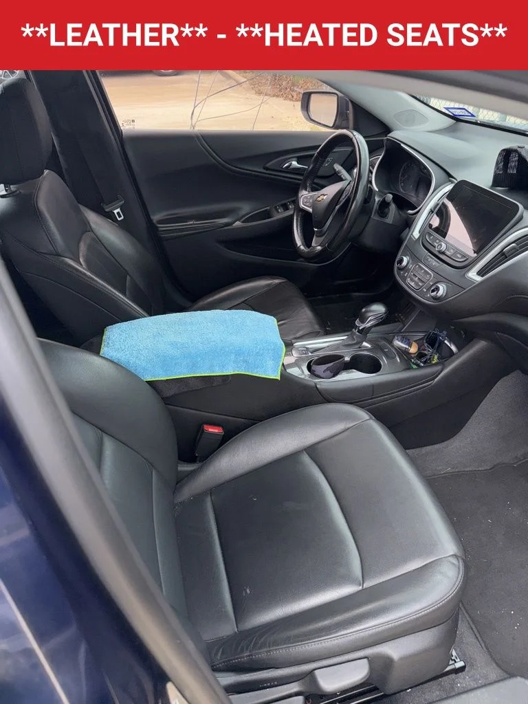 Used 2022 Blue Chevrolet LT image 3