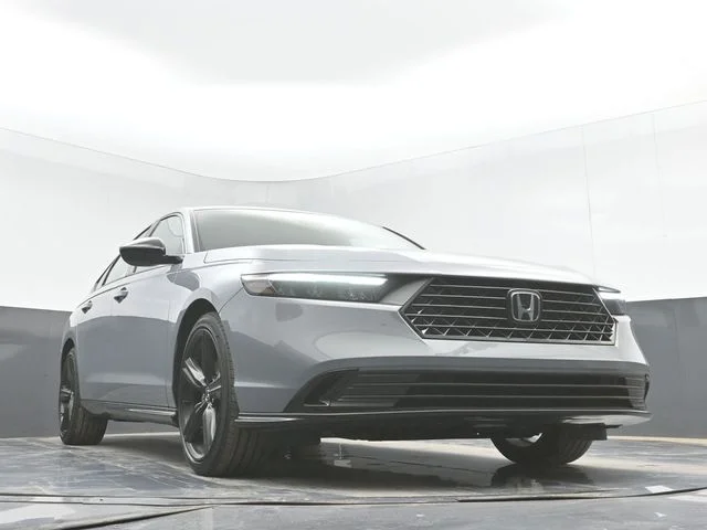 New 2026 Urban Gray Pearl Honda Sport-L image 40