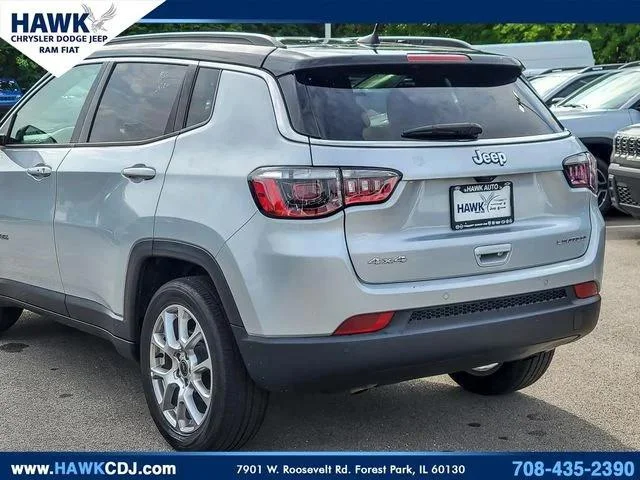Certified Used 2025 Silver Jeep Limited image 6