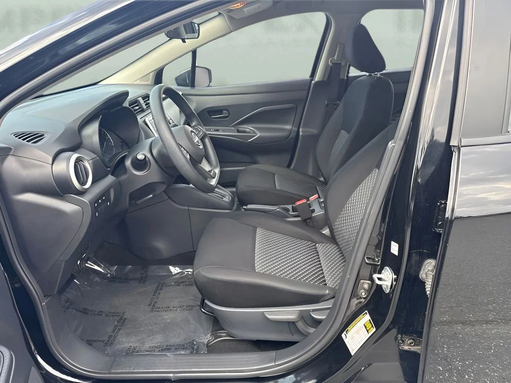 Used 2024 Black Nissan 1.6 S image 6