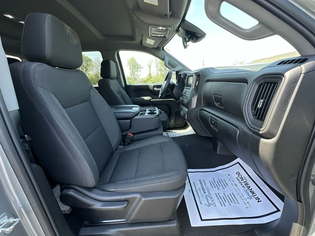 Used 2024 Gray Chevrolet Custom image 20