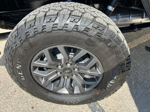 New 2026 Carbonized Gray Metallic Ford Tremor® image 62