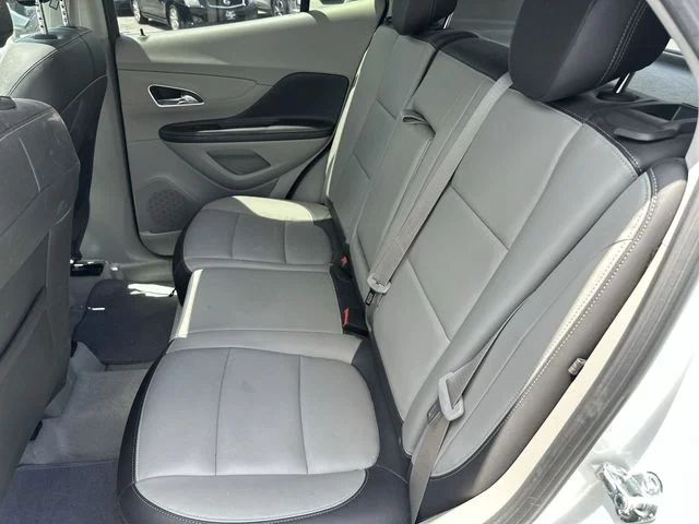 Used 2015 White Buick Premium image 27