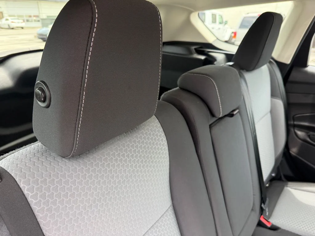 Used 2018 Black Ford SE image 14