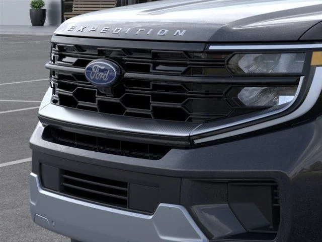 New 2026 Dark Matter Gray Metallic Ford Platinum image 17