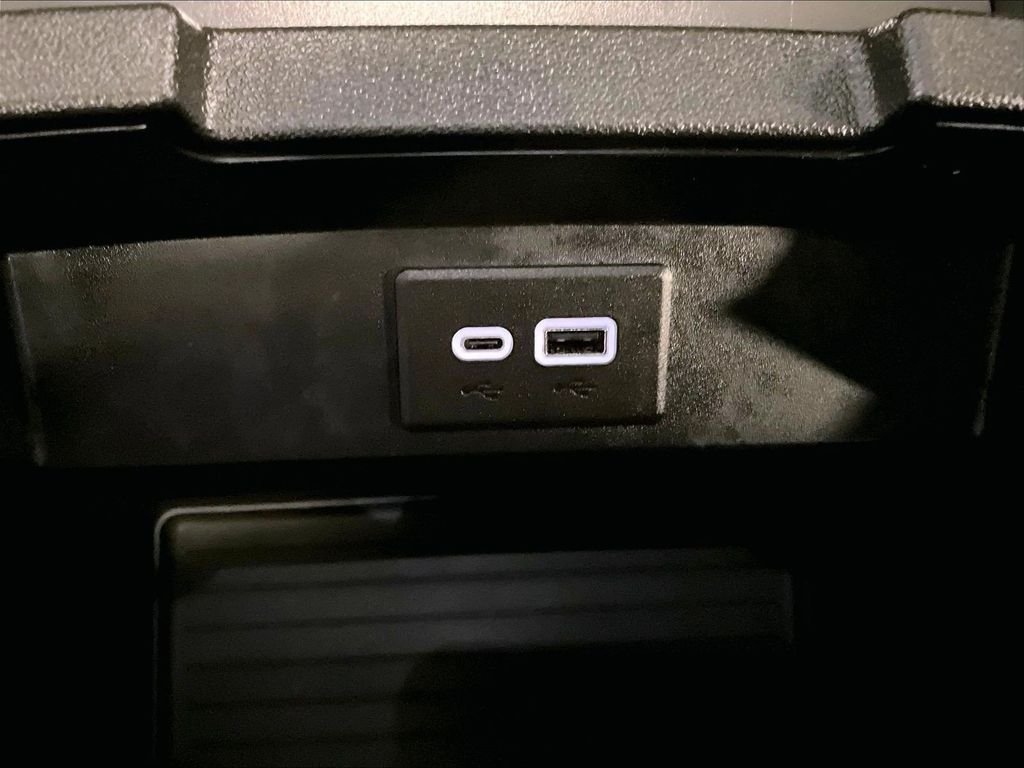 Used 2023 Black Chevrolet RST image 28