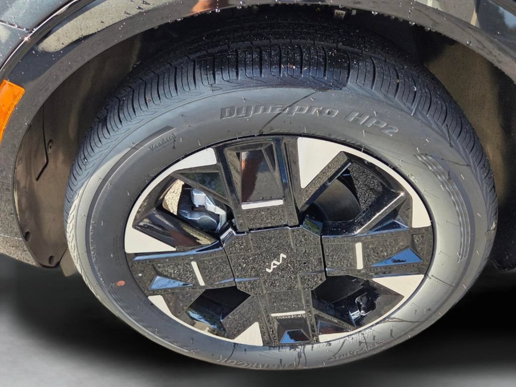 New 2027 Gravity Gray Kia SX Prestige image 9