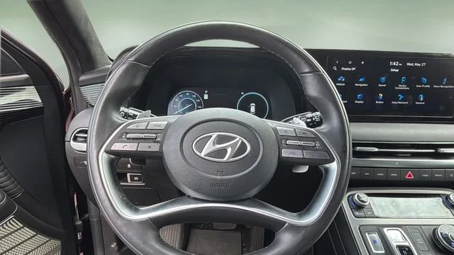 Used 2024 Red Hyundai Calligraphy image 12