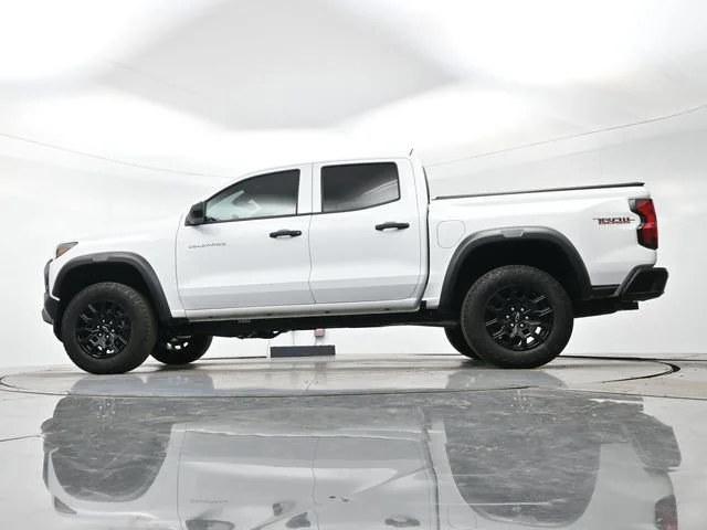Used 2024 Summit White Chevrolet Trail Boss image 23