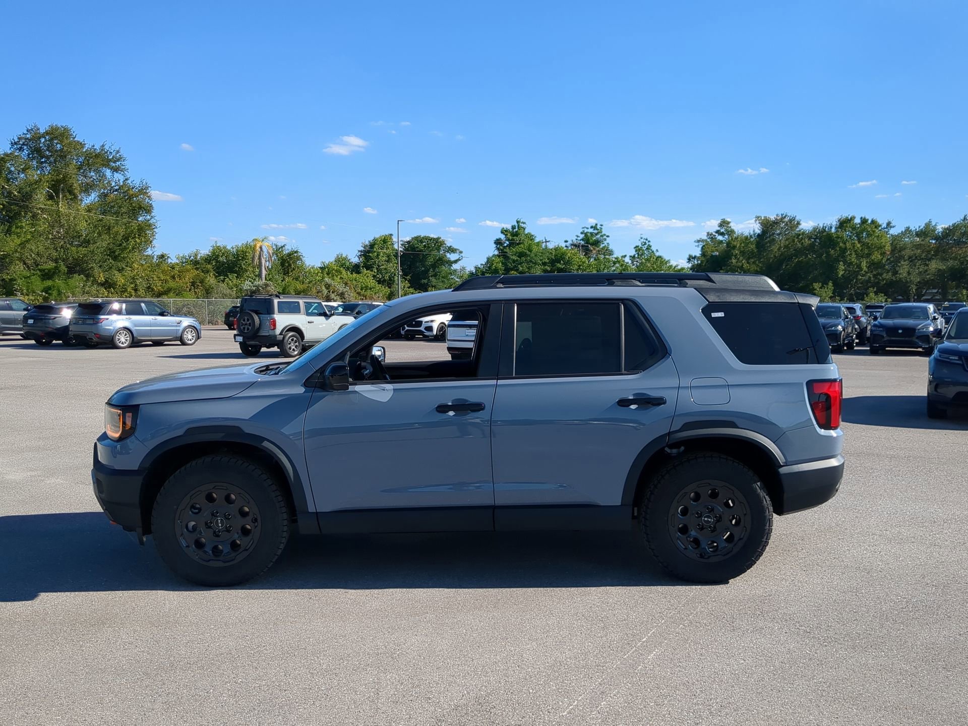 New 2026 Sonic Gray Pearl Honda TrailSport Blackout image 9