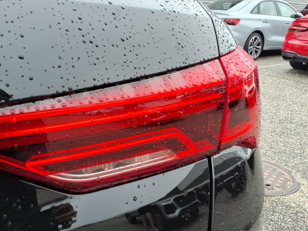 Used 2025 Black Audi S line Premium image 8