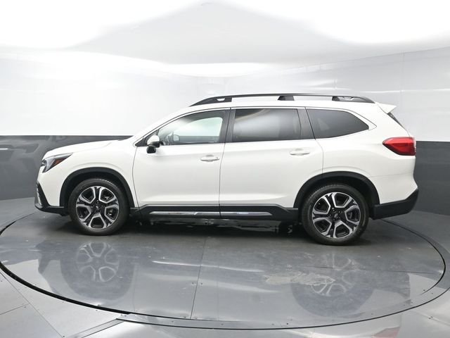 Used 2023 White Subaru Limited image 4