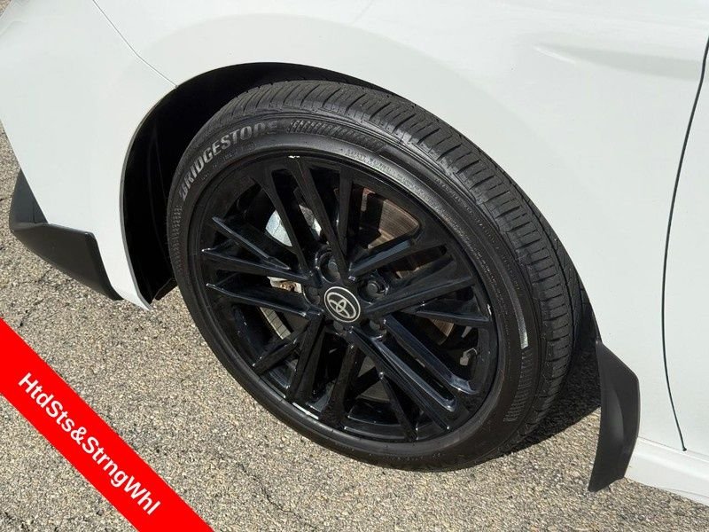 Certified Used 2025 Ice Toyota SE image 10