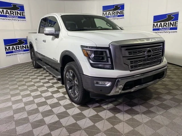 2024 Nissan Titan Platinum Reserve 4X4 Crew Cab's photo