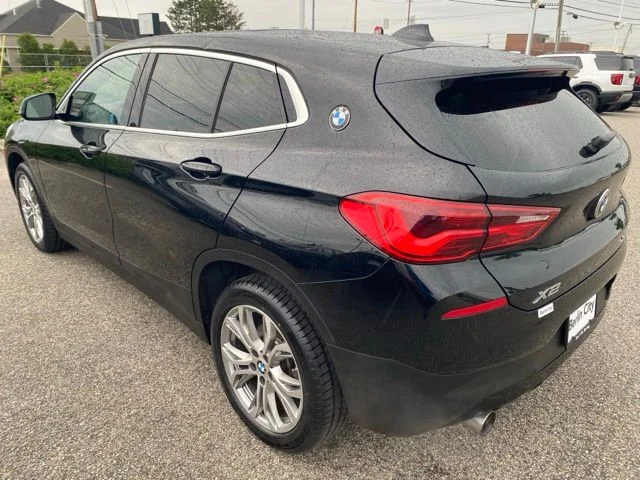 Used 2018 Jet Black BMW xDrive28i image 8