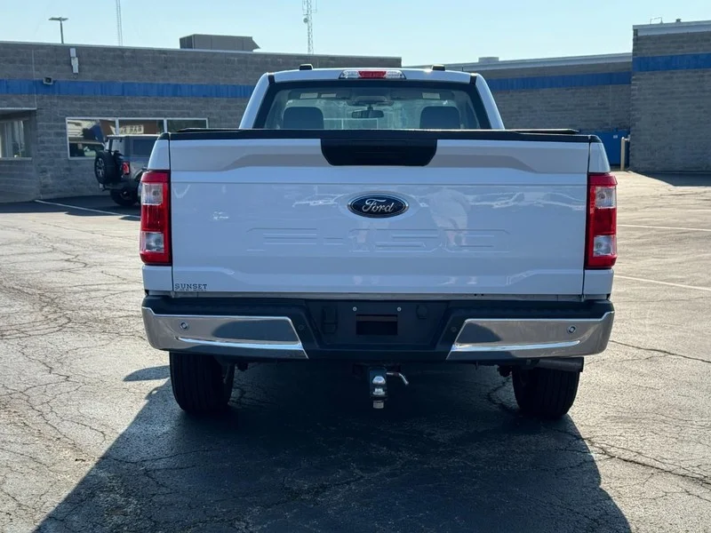 Used 2022 Oxford White Ford XL image 4
