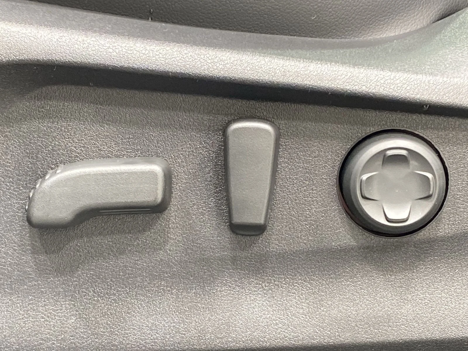 New 2026 MAGNETITE GRAY METALLIC Subaru Limited image 12