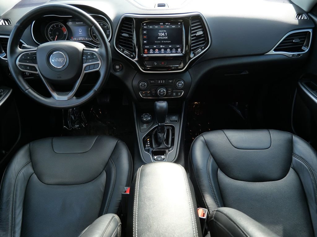 Certified Used 2020 Gray Jeep Limited image 16