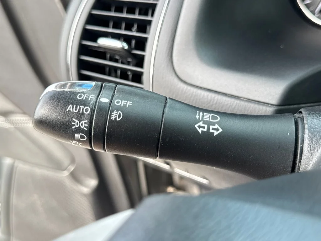 Used 2017 Smoky Quartz INFINITI Base image 39