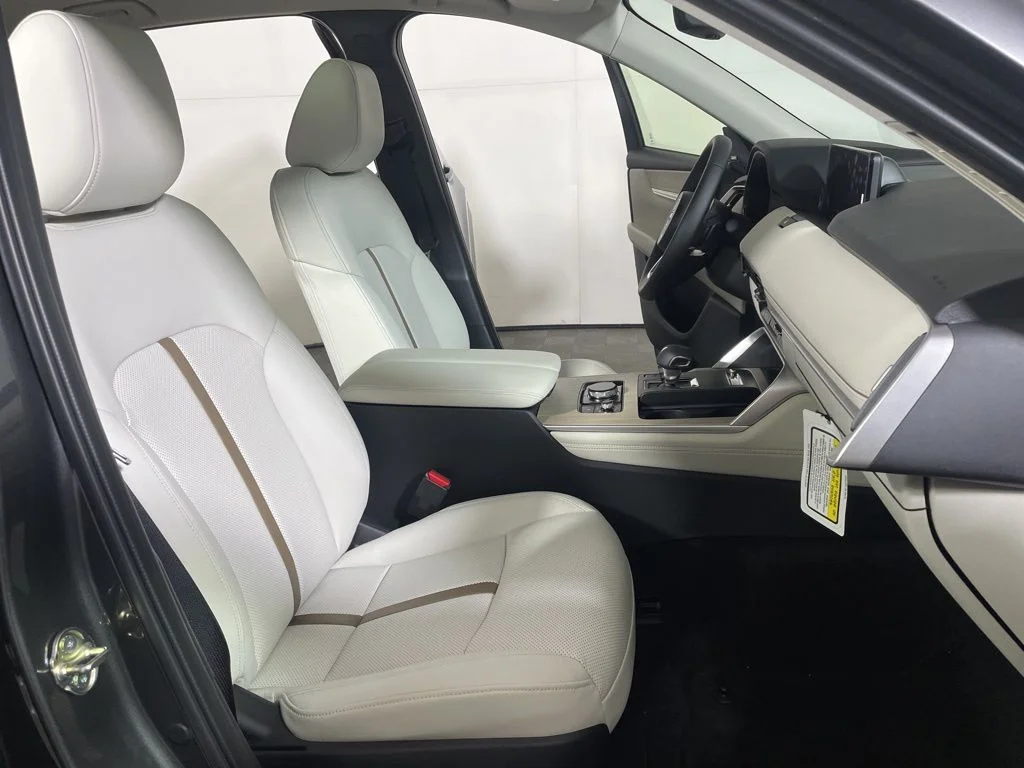 New 2026 Gray Mazda 3.3 Turbo Premium Plus image 24