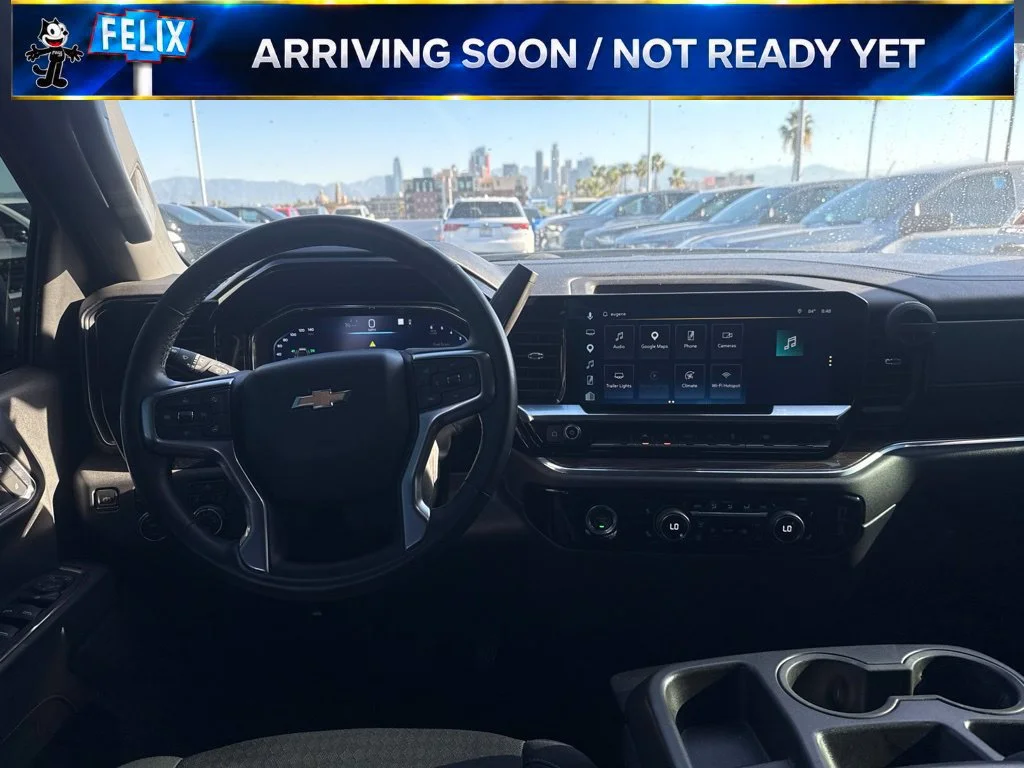 Used 2023 STERLING GRAY METALLIC Chevrolet LT image 9