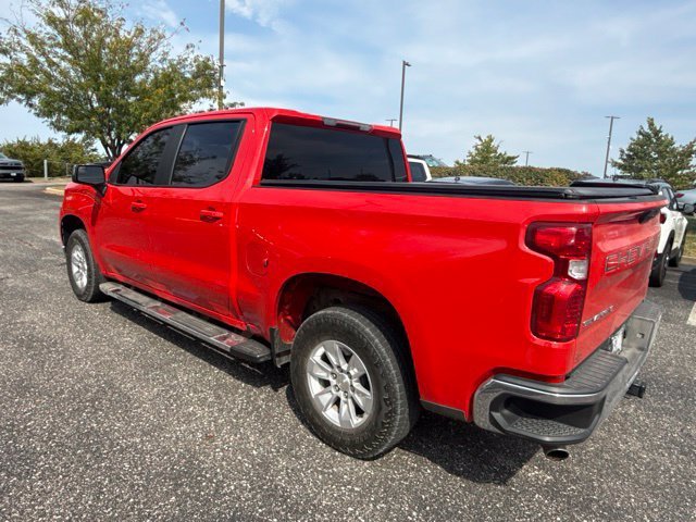 Used 2019 RED HOT Chevrolet LT image 7