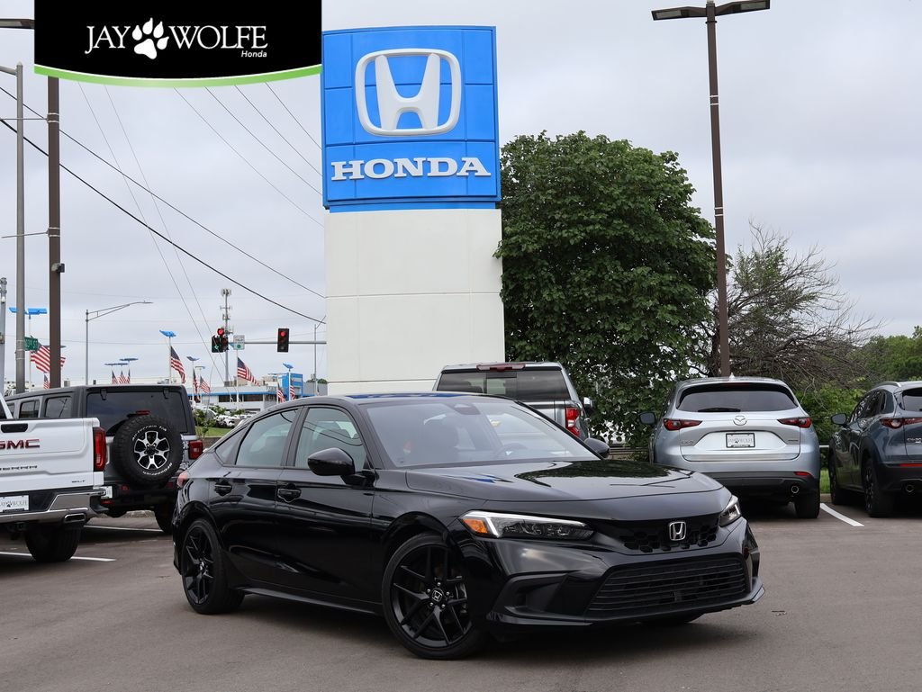 Used 2024  Honda Sport image 1