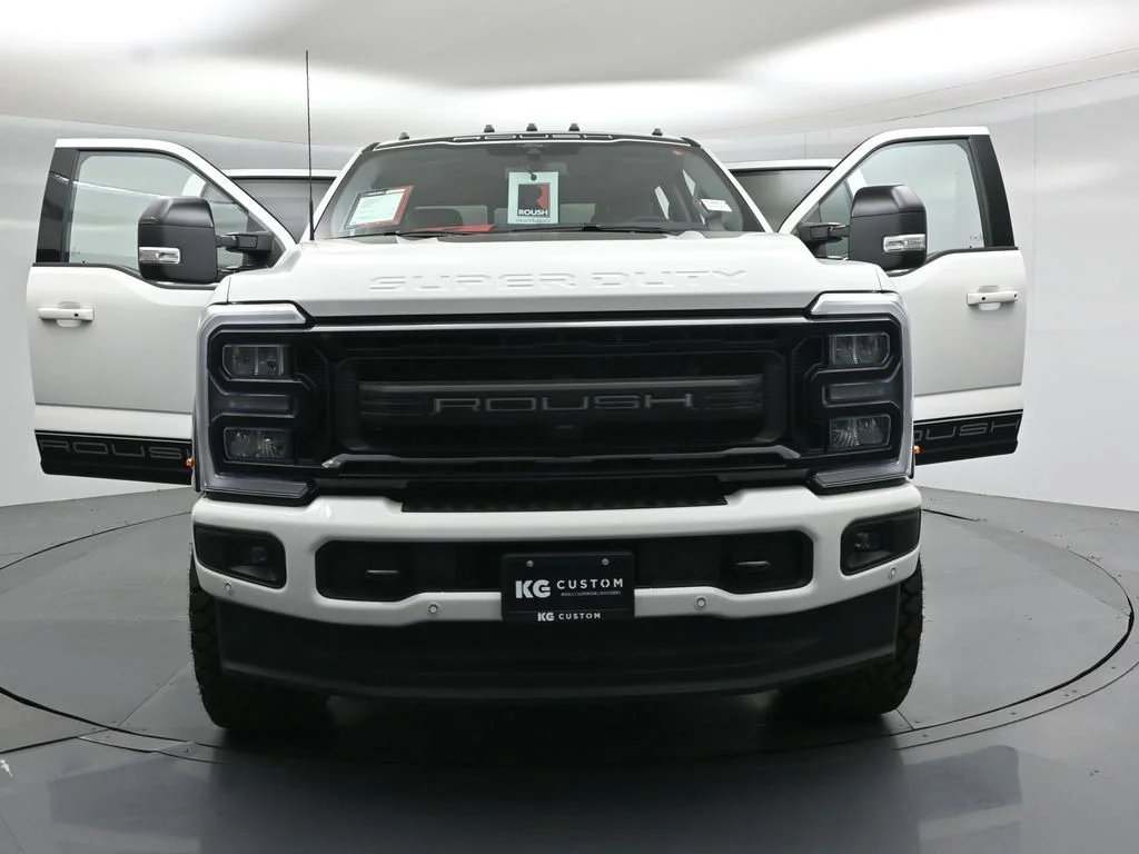 New 2026 Star White Metallic Tri-Coat Ford Lariat image 30