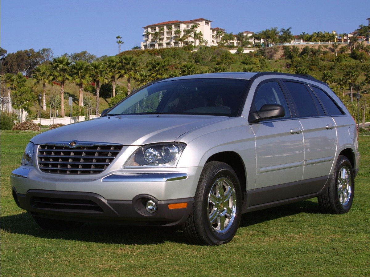 2006 Chrysler Pacifica's photo