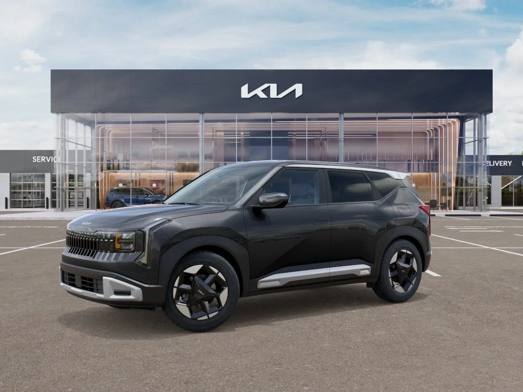 New 2027 Interstellar Gray Kia S image 2