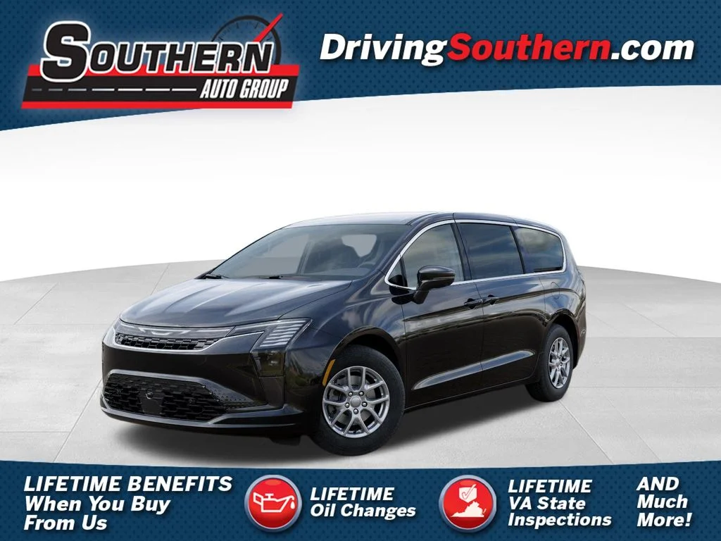 2027 Chrysler Pacifica Select's photo