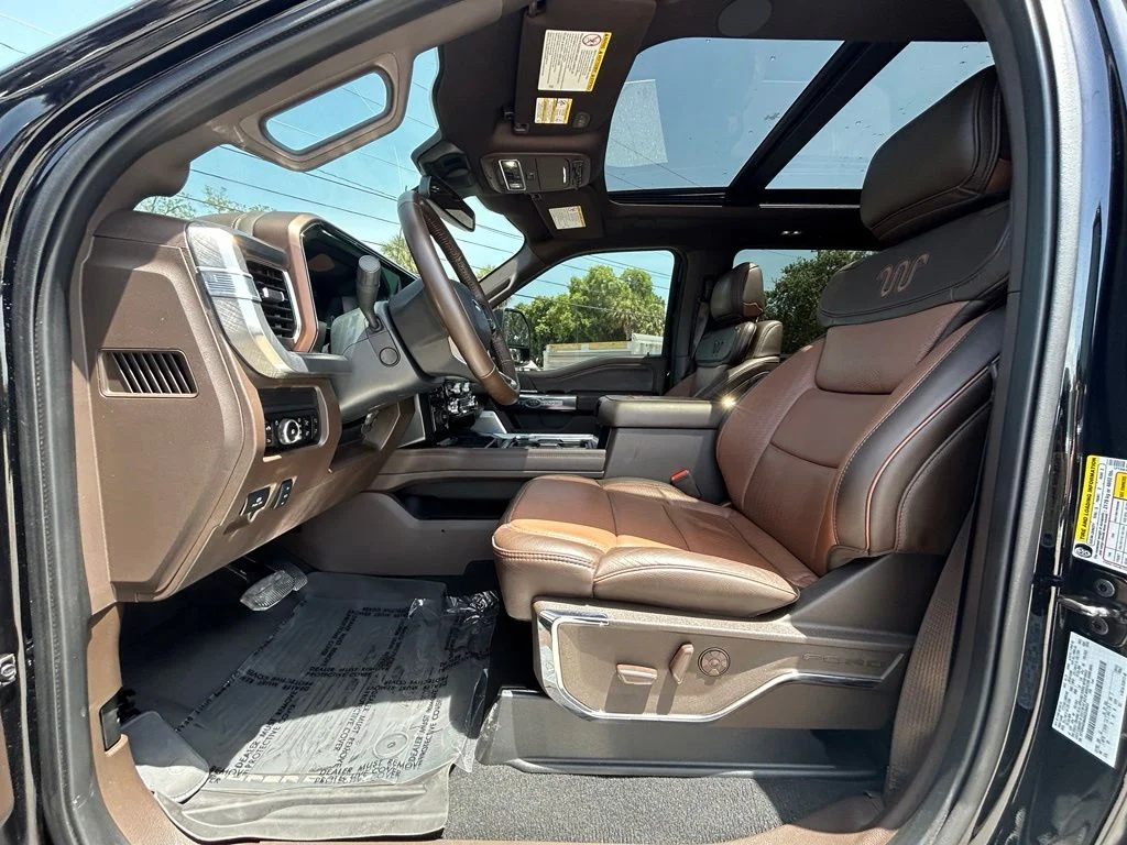Used 2025 Brown Ford King Ranch image 11