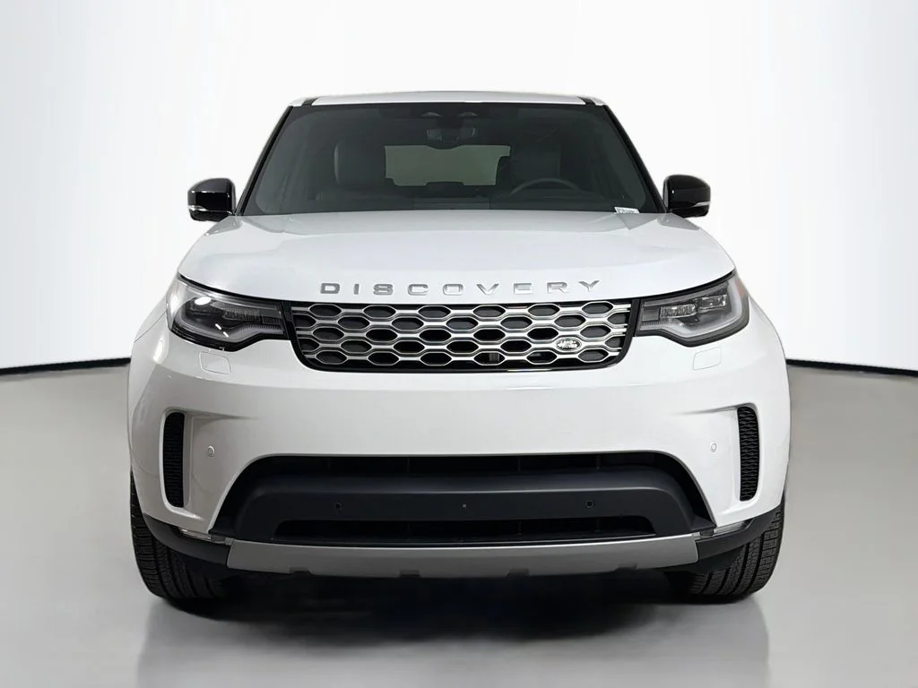 New 2026 Fuji White Land Rover S image 2
