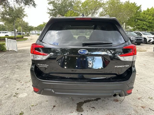 Used 2019 Black Subaru Premium image 24