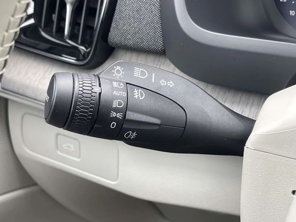 2026 Volvo XC90 Ultra - Photo 12