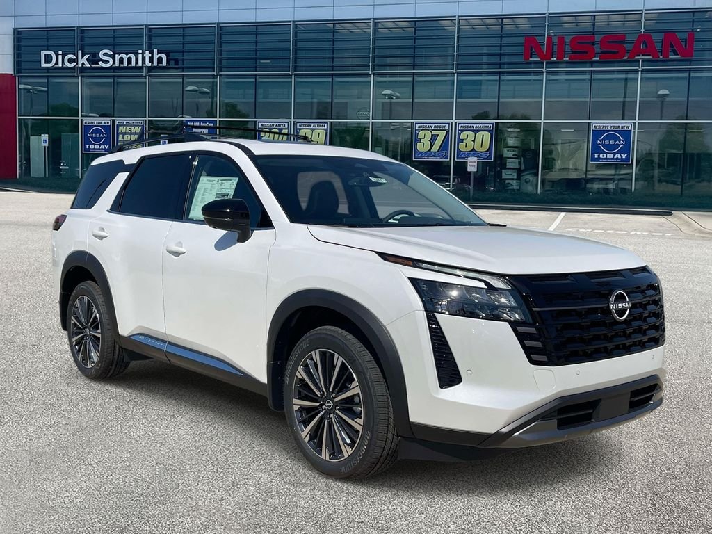 New 2026 Everest White Pearl TriCoat Nissan Platinum image 1