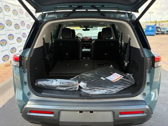 New 2026 Baltic Teal Nissan SL image 6