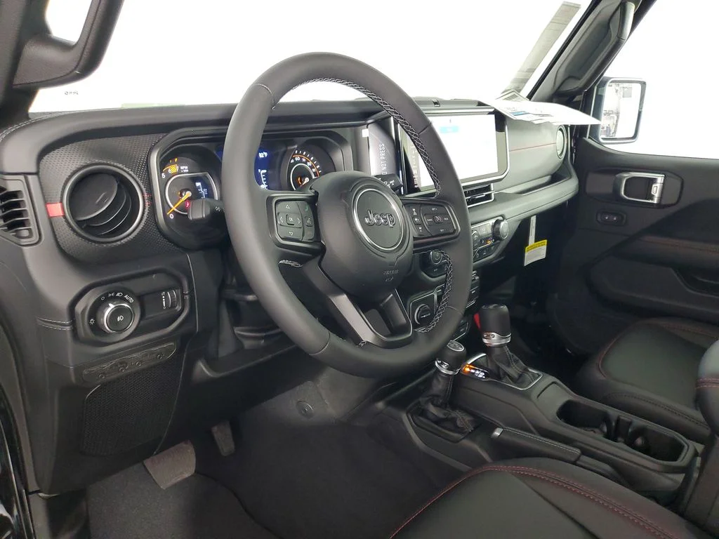 New 2026 Black Clear-Coat Exterior Paint Jeep Rubicon X image 13