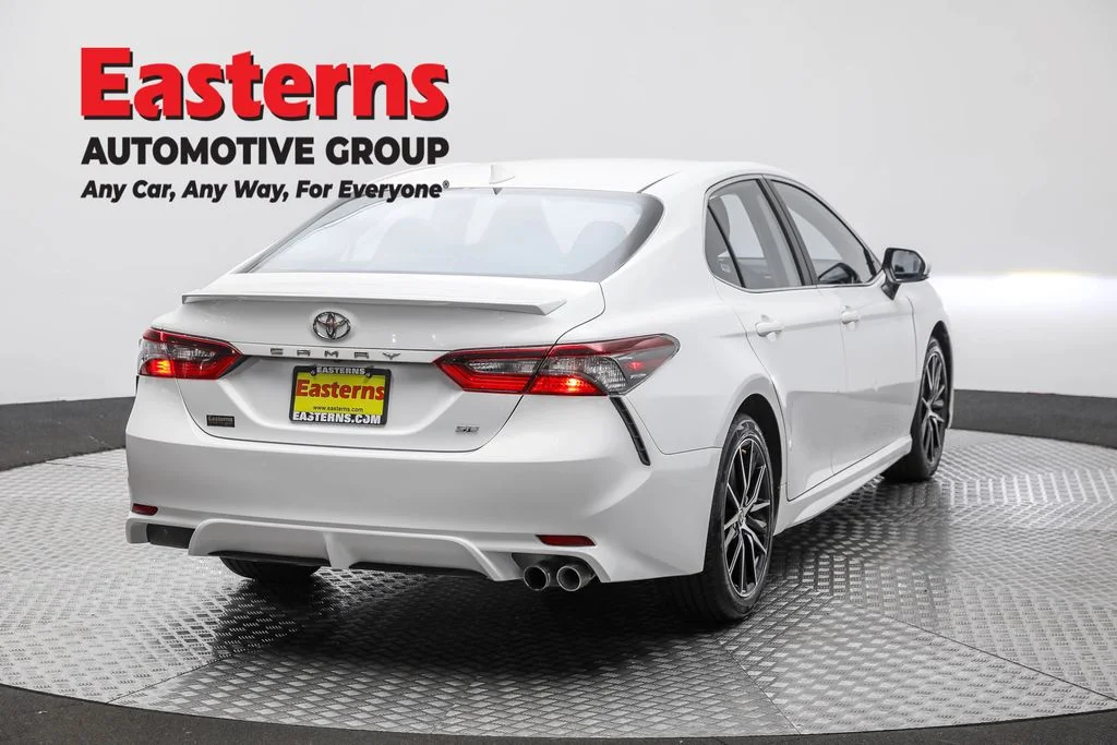 Used 2024 White Toyota SE image 5