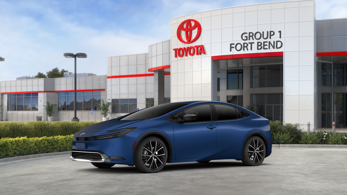 New 2026 Reservoir Blue Toyota XLE image 2