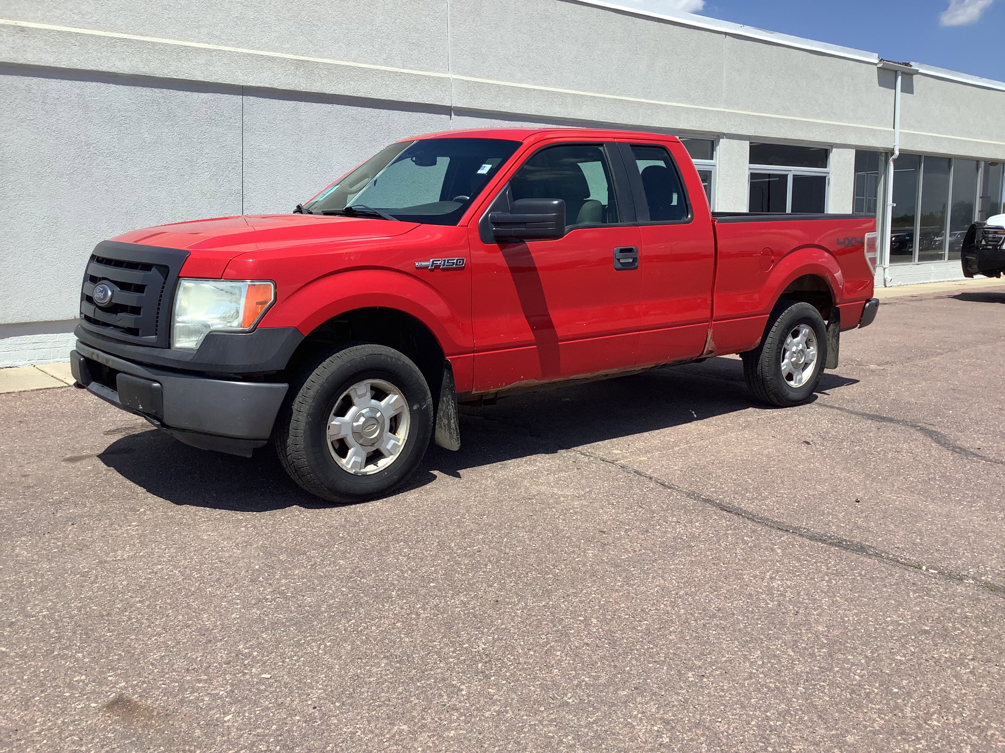 Used 2010 Ford F-150 XL with VIN 1FTEX1E8XAKE21185 for sale in Aberdeen, SD