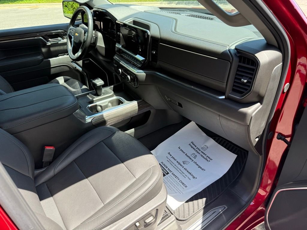 Used 2024 Red Chevrolet LTZ image 11