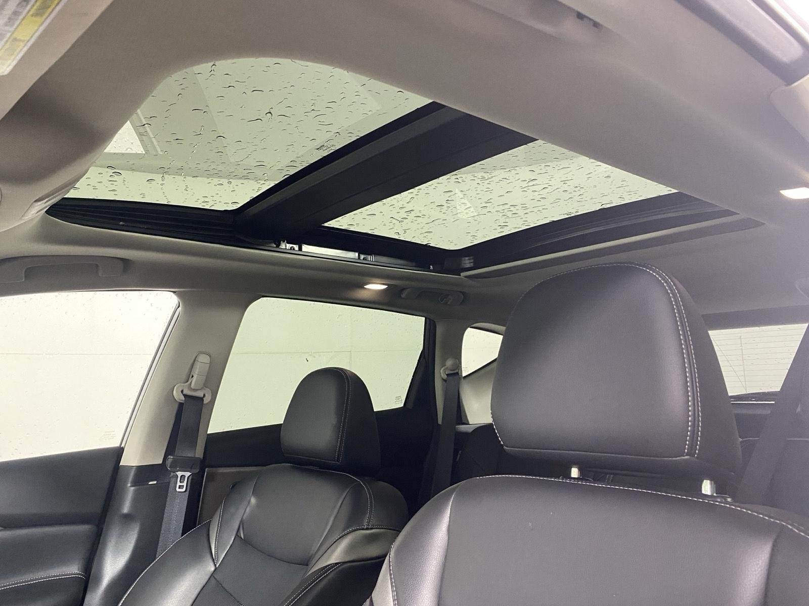 Used 2023 Gun Metallic Nissan SL image 14