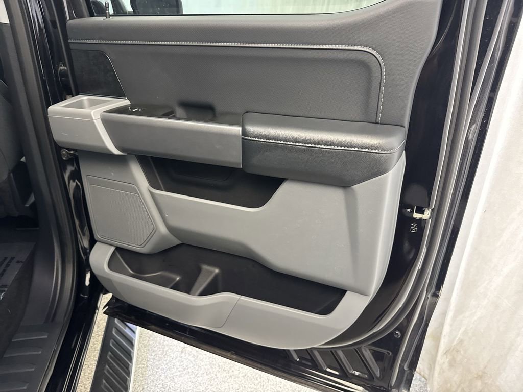 2023 Ford F-150 XLT - Photo 22