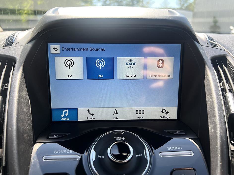 Used 2019 Magnetic Ford Titanium image 18