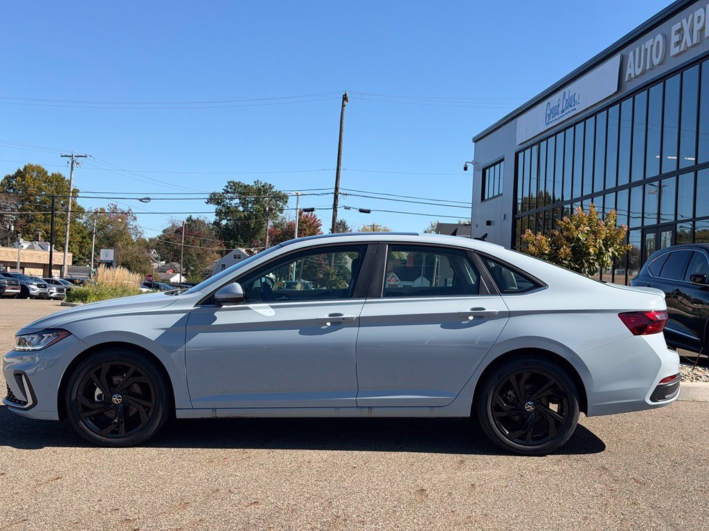 3VW7W7BU7TM037356