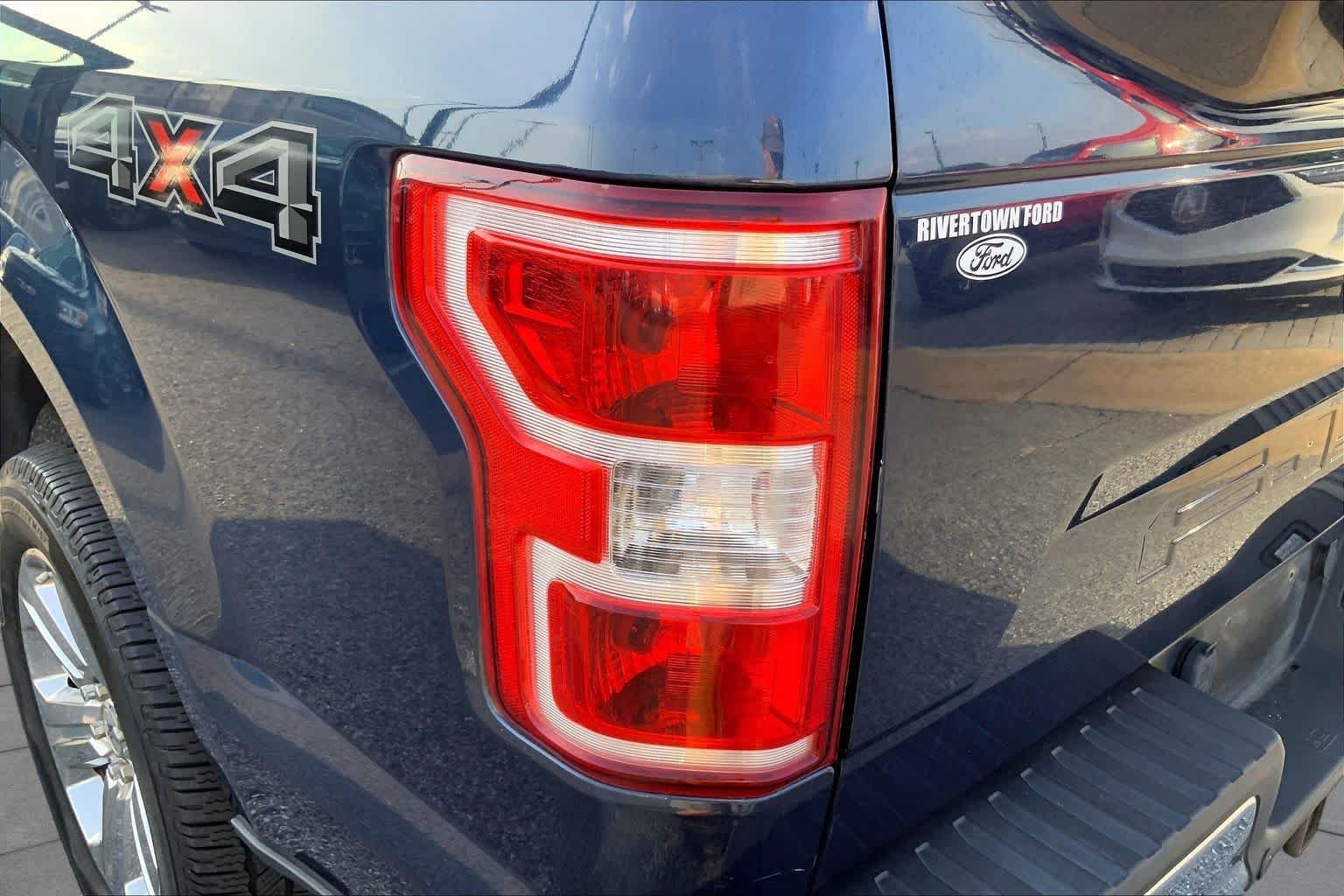 Used 2018 Blue Jeans Metallic Ford XLT image 25