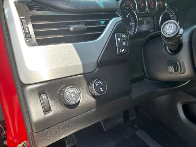 Used 2015 Crystal Red Tintcoat GMC SLT image 17