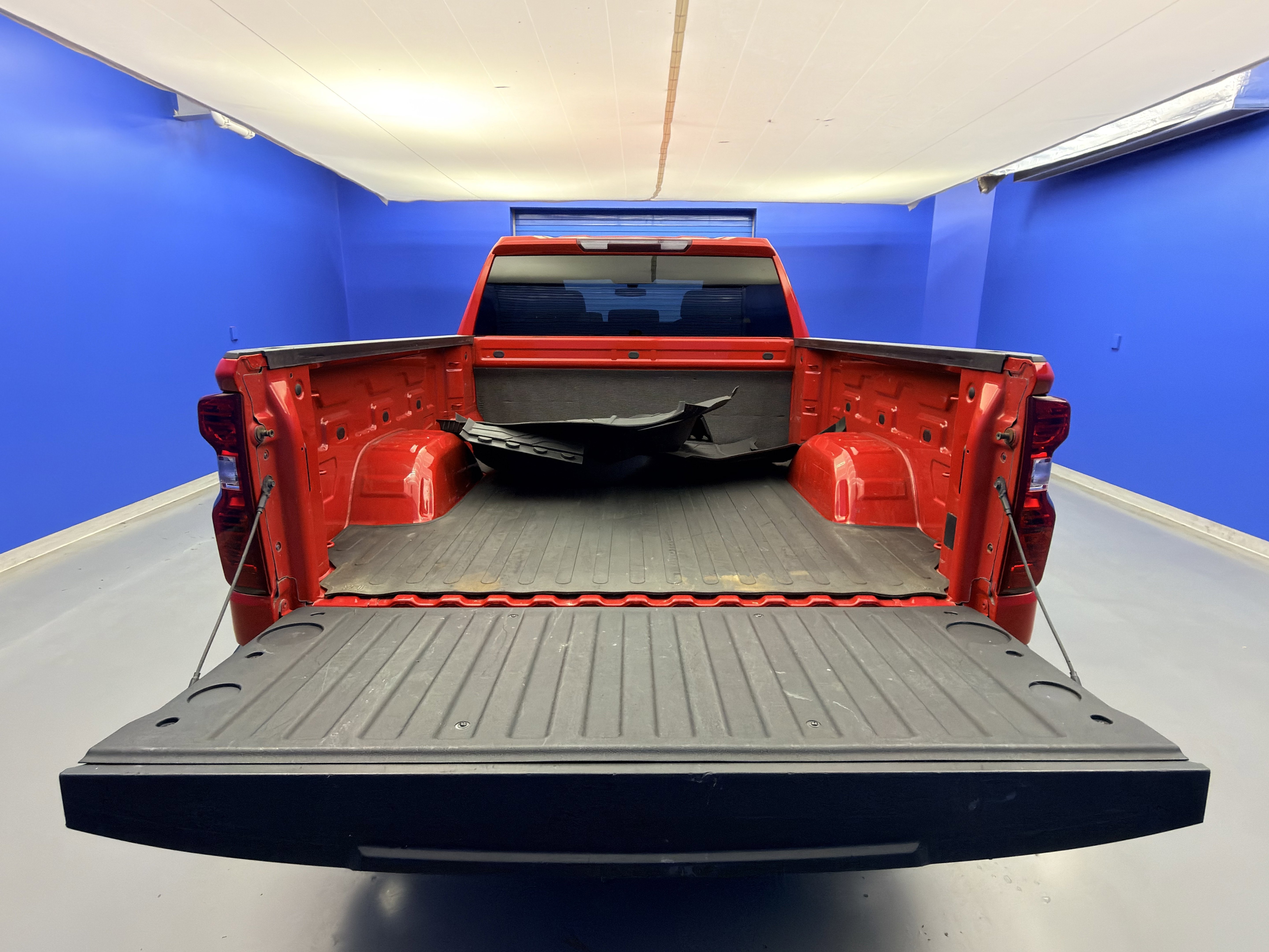 Used 2022 Red Hot Chevrolet LT image 28