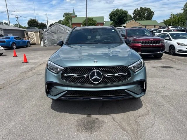 Used 2025 Green Mercedes-Benz GLC 350e image 2